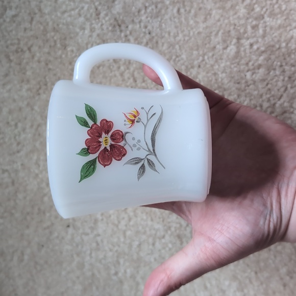 Set of 2 Glasbake Thank you Floral Milk Glass Mugs - Picture 8 of 10